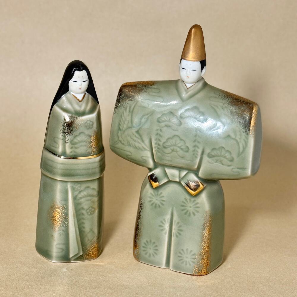 Japanese Ceramic Hina Dolls Pair Seto Ware Celadon Green With Gold Yakushigama